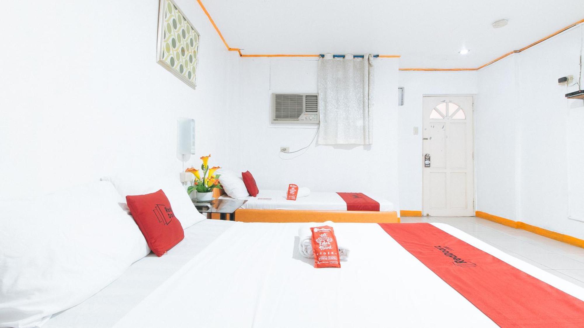 Reddoorz Near East Avenue Medical Center Hotel Quezon City Exterior photo