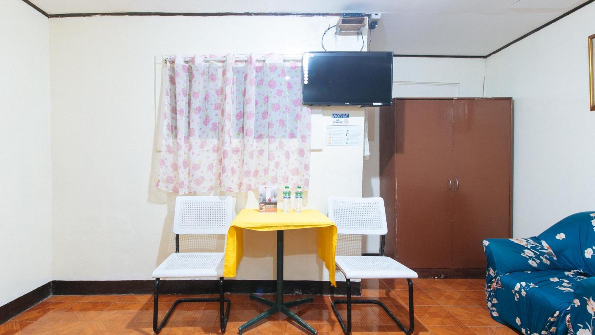 Reddoorz Near East Avenue Medical Center Hotel Quezon City Exterior photo