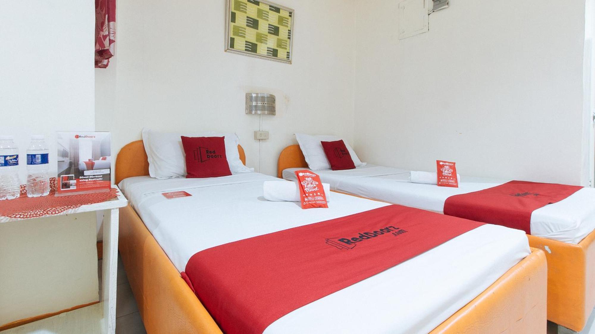 Reddoorz Near East Avenue Medical Center Hotel Quezon City Exterior photo